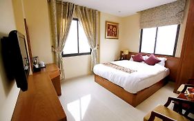 Hanoi B Hotel & Travel - 5 Mins Hoan Kiem Lake